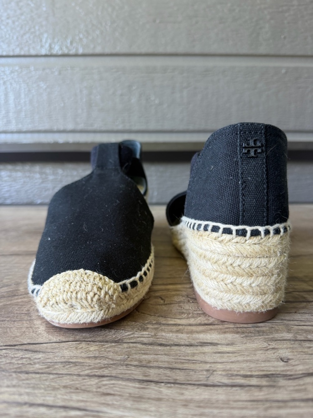 Tory Burch Women’s Black Espadrille Slip-On Shoes - Picture 8 of 9